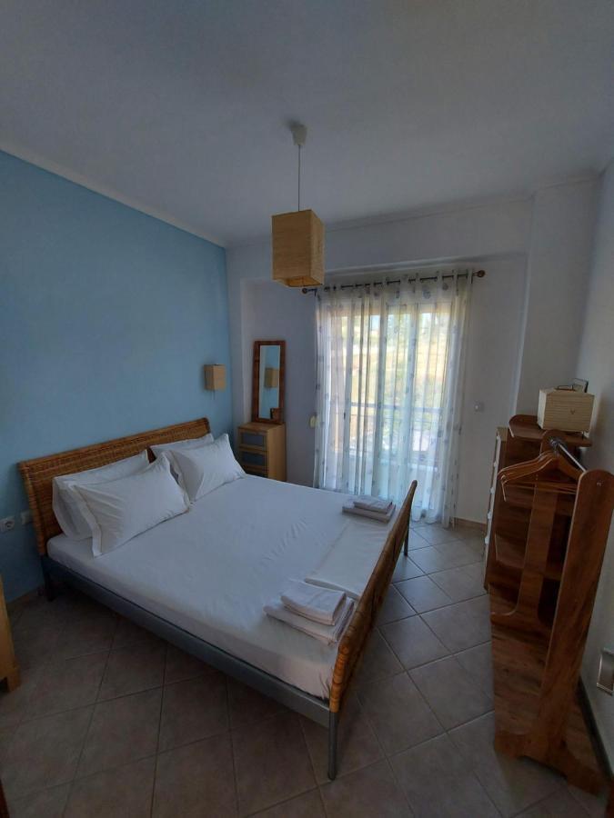 Posidi Holidays Apartments Каландра Экстерьер фото